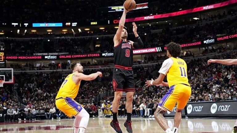 Chicago Bulls at Crossroads: Should They Trade Coby White?