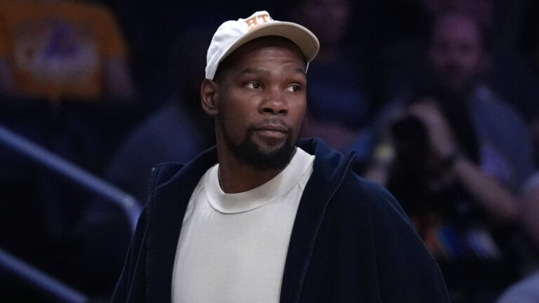 Durant’s Late-Career Spark Puts Houston Squarely in Western Contention