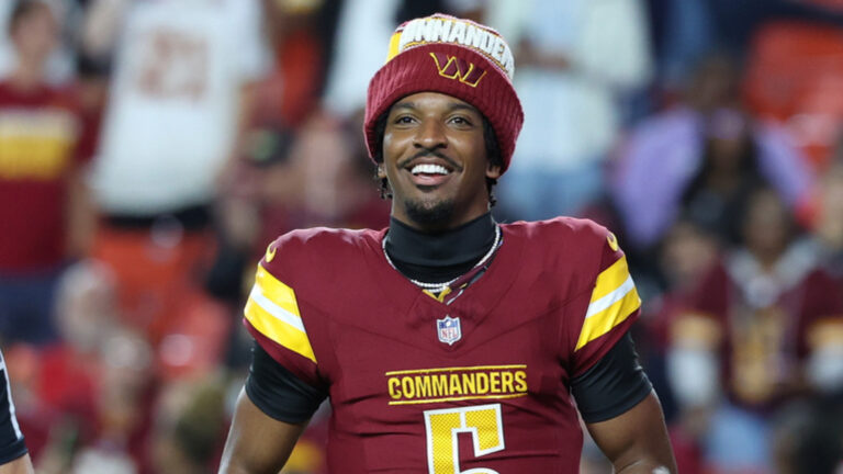 Jayden Daniels: Rising Star of the NFL