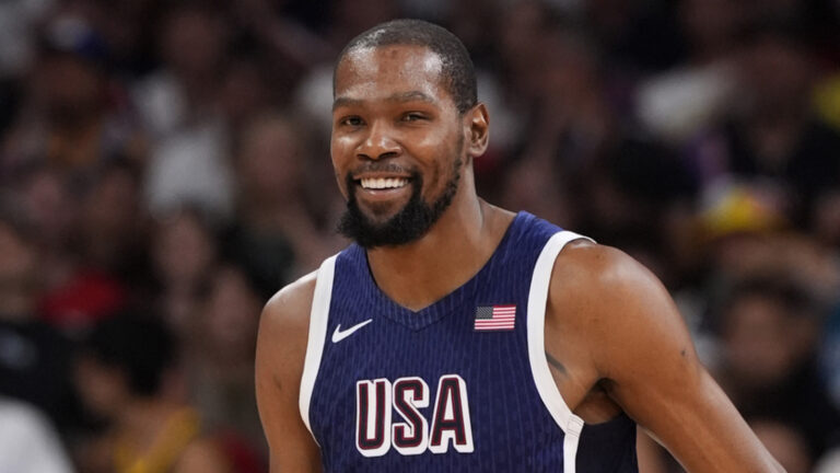 Durant’s Blocked Return Stokes New Fire in NBA Trade Drama