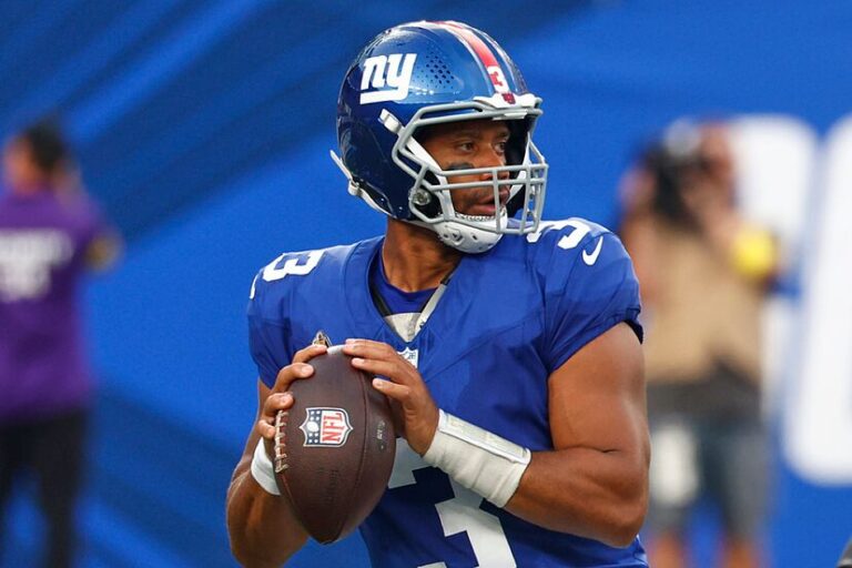 How the Pittsburgh Steelers Benefit from Russell Wilson’s Struggles with the New York Giants