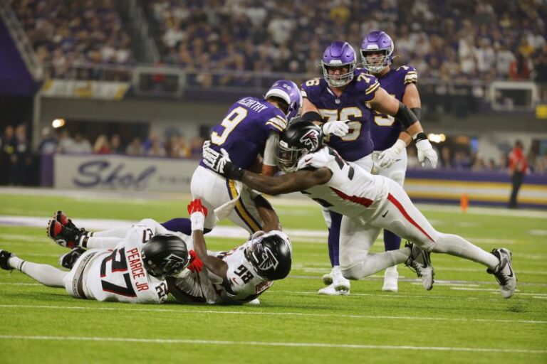 Vikings Face Adversity as J.J. McCarthy’s Injury Sidelines Him