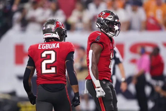Buccaneers Triumph Over Texans in Nail-Biter Finish on Monday Night Football
