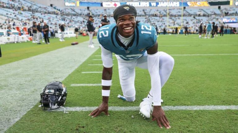 Jacksonville Jaguars Rookie Travis Hunter Set to Make Dual-Position Debut in Week 1 Jacksonville Jaguars Rookie Travis Hunter Set to Make Dual-Position Debut in Week 1