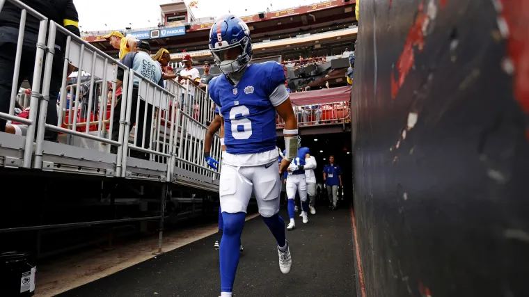 New York Giants Fans Anticipate Jaxson Dart’s Debut as ESPN’s Adam Schefter Reveals QB Timeline
