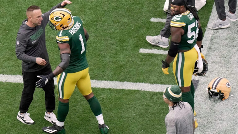 The Hunter Leads the Hunt: Parsons Targets Flacco as Packers Push Momentum