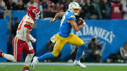 Justin Herbert Leads Chargers to Victory with Stellar Performance Against Chiefs Justin Herbert Leads Chargers to Victory with Stellar Performance Against Chiefs