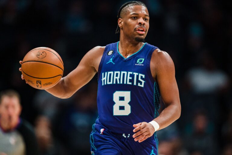 Dennis Smith Jr. Returns to Dallas on a One-Year Mavericks Pact
