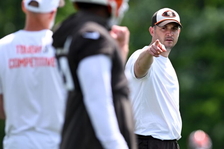 Cleveland Browns’ Tommy Rees Emerges as Top Contender for UCLA Football Head Coach