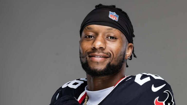 Fantasy Football Dilemma: Is It Time to Drop Joe Mixon Due to Injury Woes?