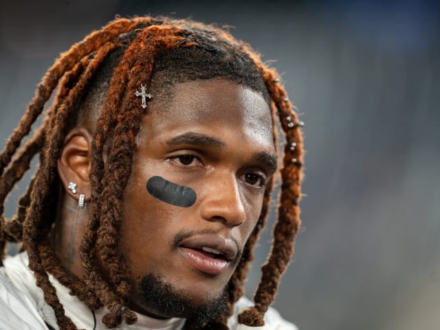 Cowboys Wait on CeeDee Lamb’s Recovery After Scary Ankle Tangle