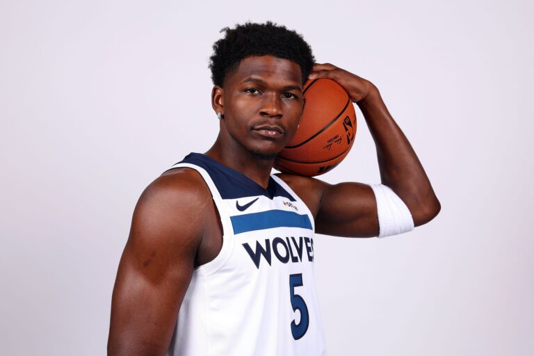 2025-26 Shooting Guard Landscape: Who Leads and Who Lags Across the NBA