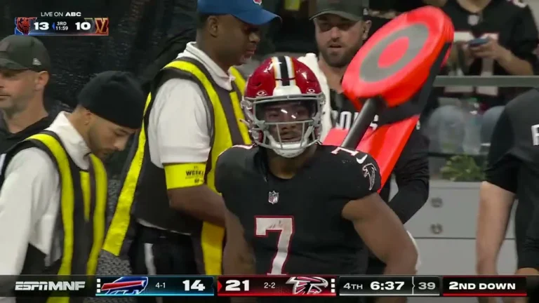 Every Bijan Robinson play from week 6 Monday Night Football game against the Buffalo Bills