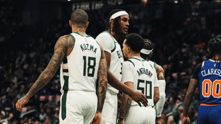 Highlights: Bucks 121 – Knicks 111 10.28.25