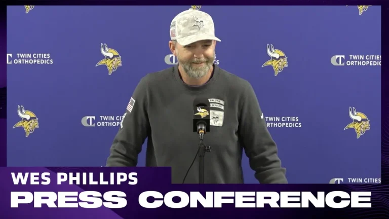 Wes Phillips on Offensive Line’s Versatility, J.J. McCarthy Practicing, Xavier Scott, Playing Eagles