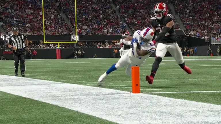Ray Davis with the diving TD!