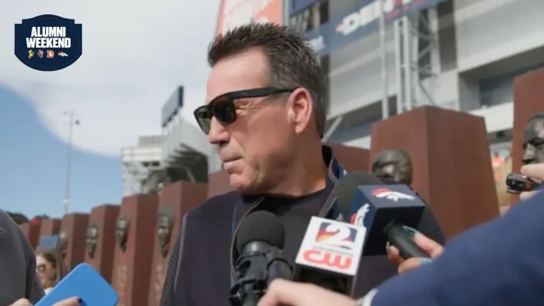 Gary Kubiak on a record alumni crowd: They all wanted to be here and share this moment for D.T.