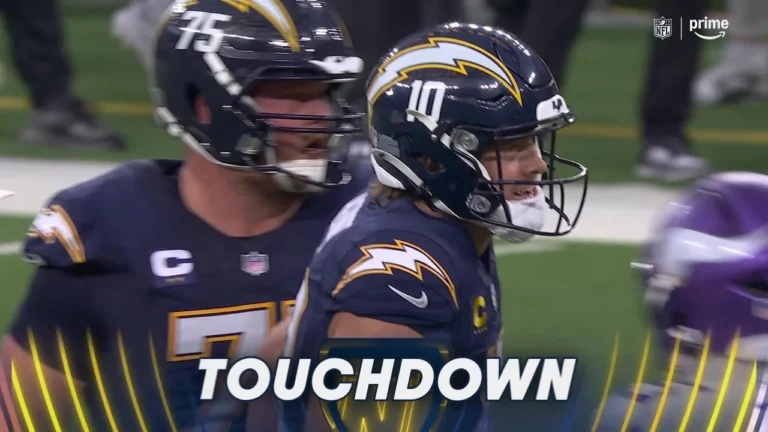 Herbert zips pass to Gadsen on TD strike