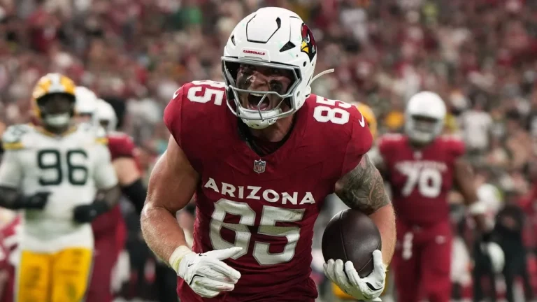 Trey McBride’s best plays from 10 catch, 2-TD game game vs. Packers