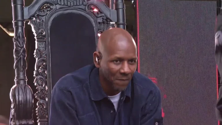 Giggs FULL Halftime Show at the NFL London Game