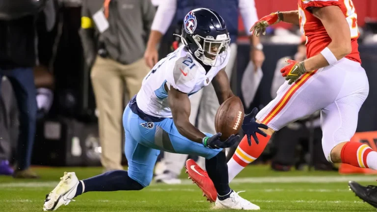 Roger McCreary Highlights Newest Rams CB’s Top Career Plays