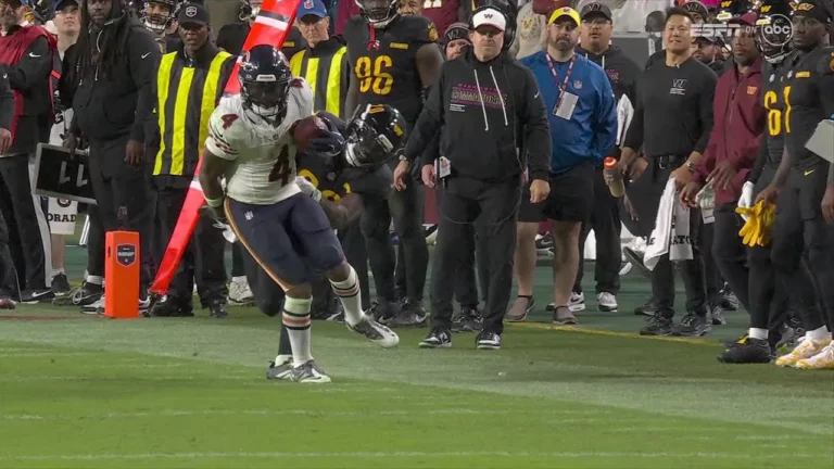 Swift is just too slippery on 55-yard catch and run TD