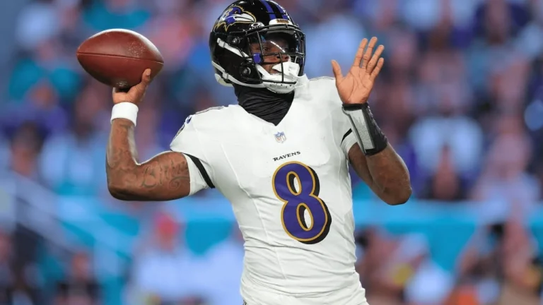 Lamar Jackson’s best plays from 4-TD game vs. Dolphins Week 9