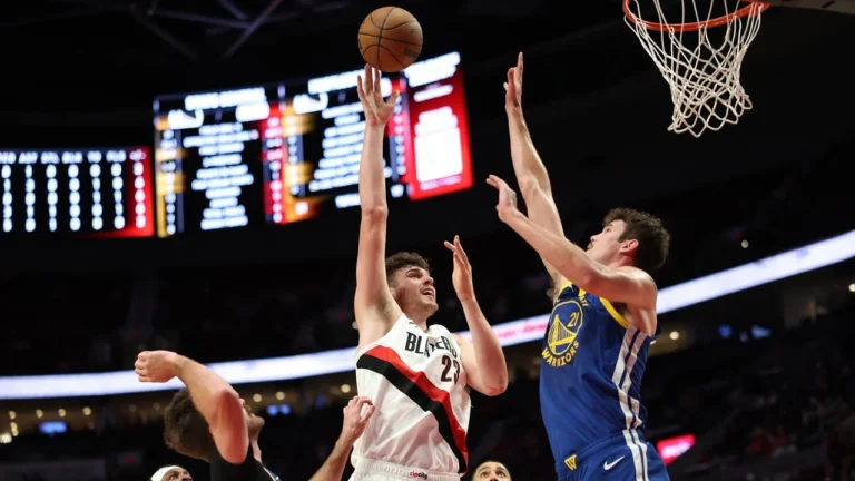Donovan Clingan Posts A Double-Double Versus Warriors