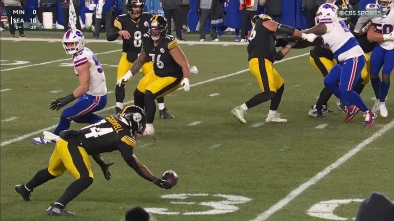 Gainwell and Warren team up for a Steelers’ TD