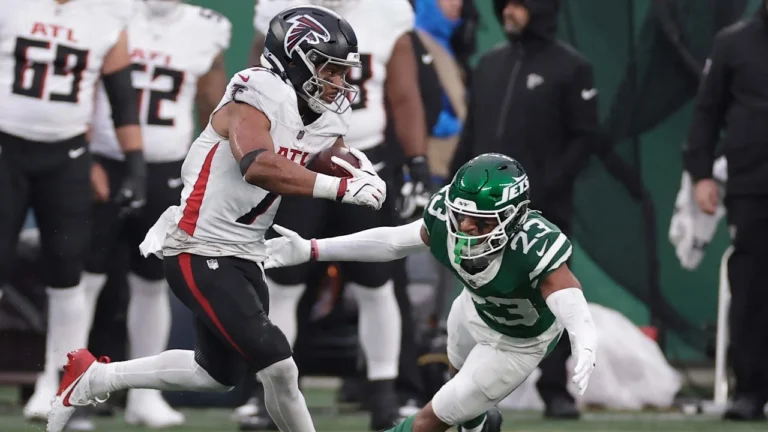 Bijan Robinson’s best plays from 193-yard game vs. Jets Week 13