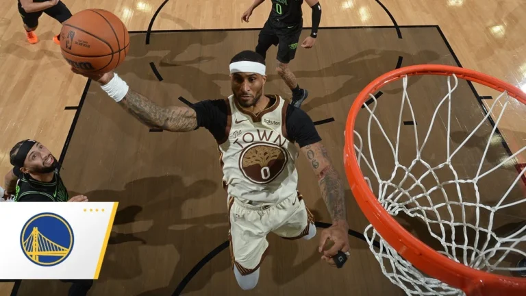 Warriors Make Big Plays Late vs. Pelicans KIA Clutch Plays