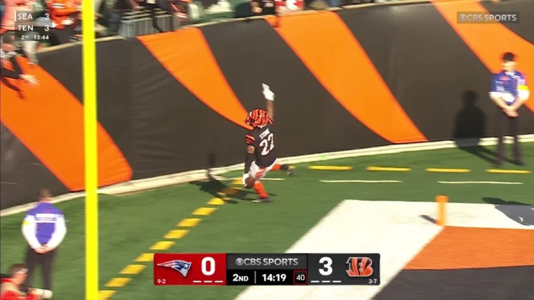 Pick SIX! Geno Stone picks off Maye and scores