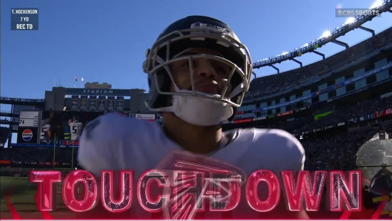 London uses all his height to snag TD