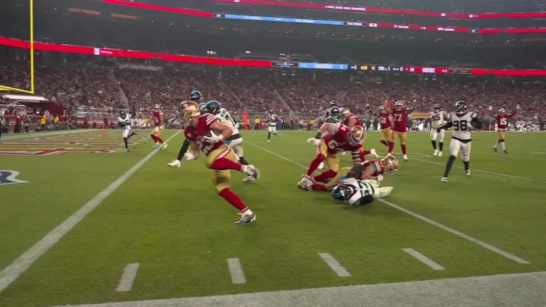 CMC does his thing on smooth TD run