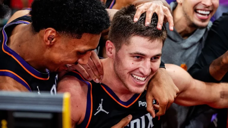 Collin Gillespie On-Court Interview with Amanada Pflugrad Phoenix Suns 11-21-2025