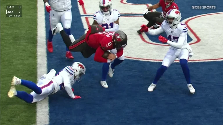 Air Baker! Mayfield launches into the endzone on QB scramble TD