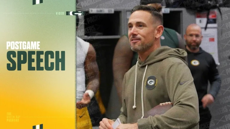 Three game balls awarded in locker room after Packers win vs. Giants