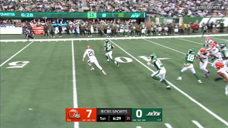 Kene Nwangwu 99-yard kick return touchdown!