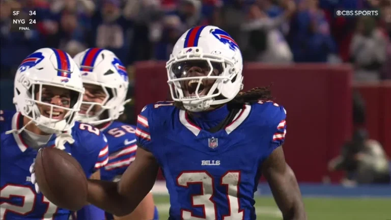 Hairston INT! CB snags Mahomes’ deep pass in critical moment