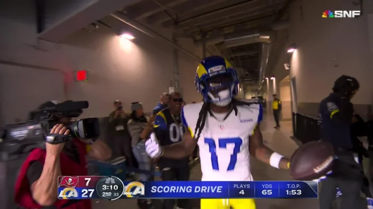 Adams runs into the tunnel after TD catch