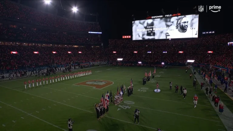 A Moment of Silence for Marshawn Kneeland during Thursday Night Football