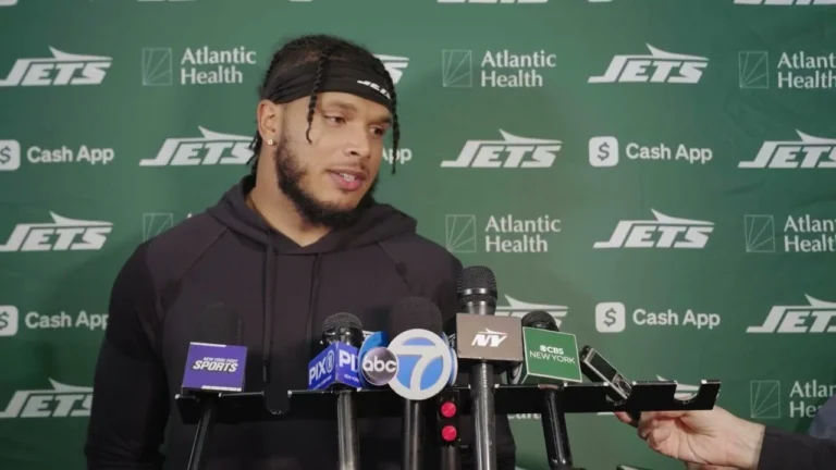Justin Fields & Breece Hall Discuss The Jets Moves at the Trade Deadline