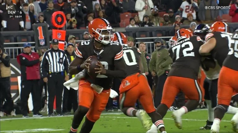 Shedeur Sanders completes his first pass in the NFL