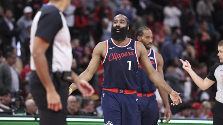 Clippers Loss Defined by Rare NBA Rule Misstep Clippers Loss Defined by Rare NBA Rule Misstep