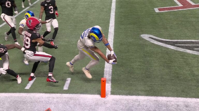 Puka ties up the game with an LA score!