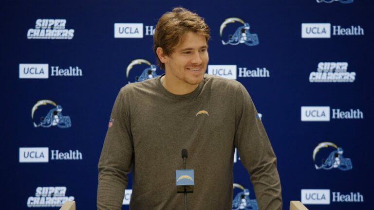 Justin Herbert On Clinching Playoffs & Texans LA Chargers