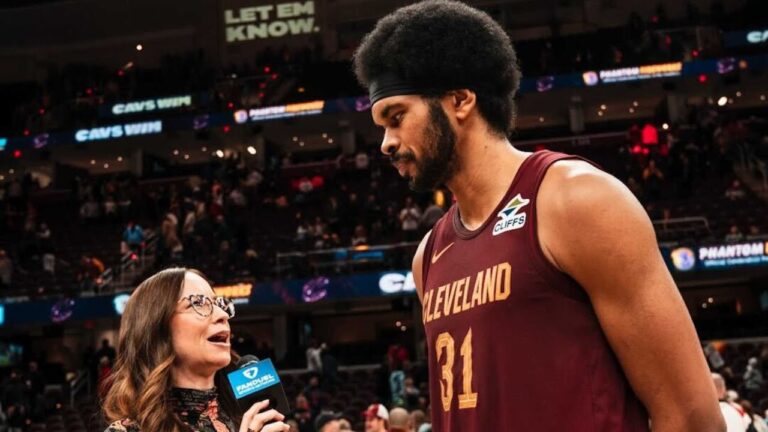 Cavs vs Pelicans Jarrett Allen with Serena Winters 12.23.2025