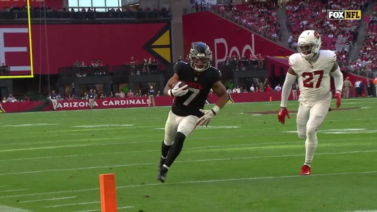 Bijian bursts into the endzone for an Atlanta TD