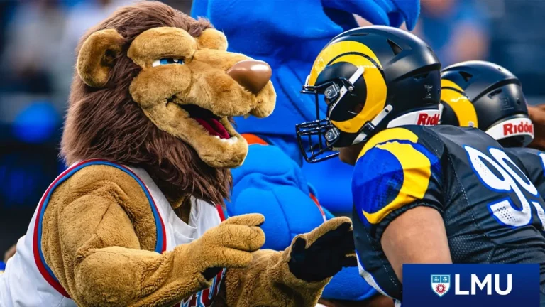 Mascots vs. Kids Full Game Rampage & Friends JUKE, TACKLE & INTIMIDATE The Peewee Football Team