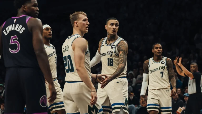Highlights: Bucks 100 – Timberwolves 103 12.21.25